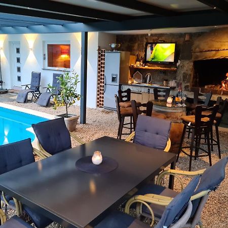 Wellness Apartments Sophienhoehe Am Pool メッヒャーニッヒ エクステリア 写真